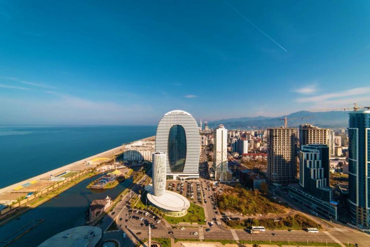 View & More Aparthotel In Batumi Exterior photo
