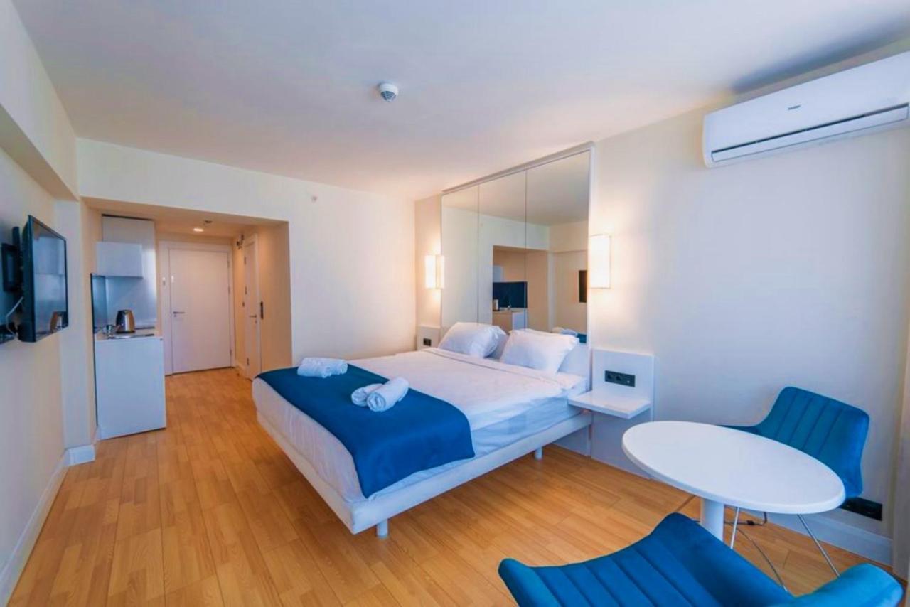 View & More Aparthotel In Batumi Exterior photo