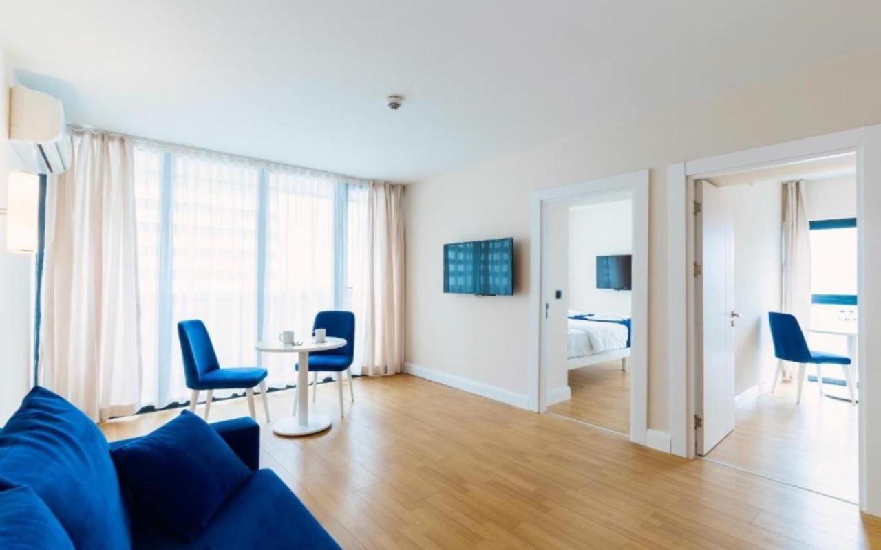 View & More Aparthotel In Batumi Exterior photo